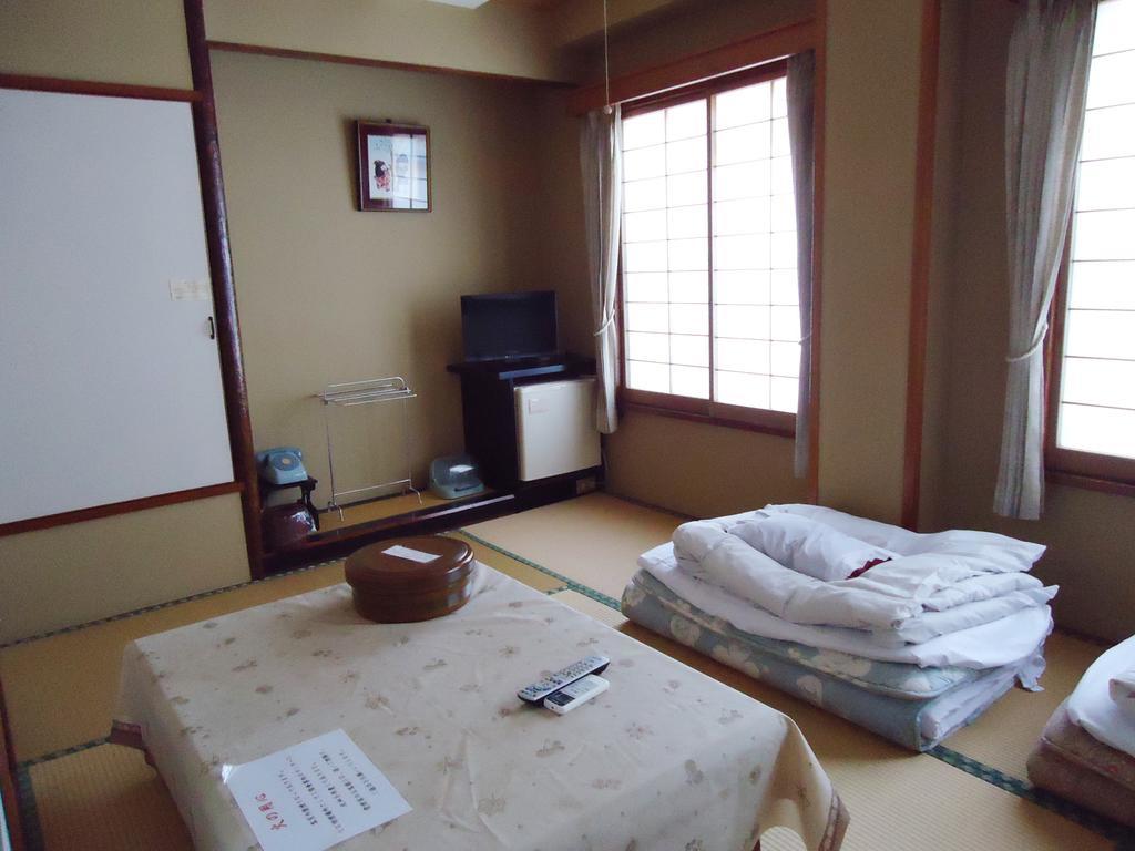 Minshuku Shigemura Atami (Shizuoka) Exterior foto