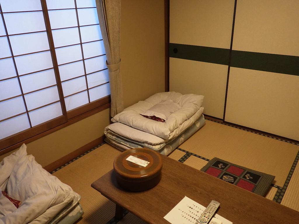 Minshuku Shigemura Atami (Shizuoka) Exterior foto