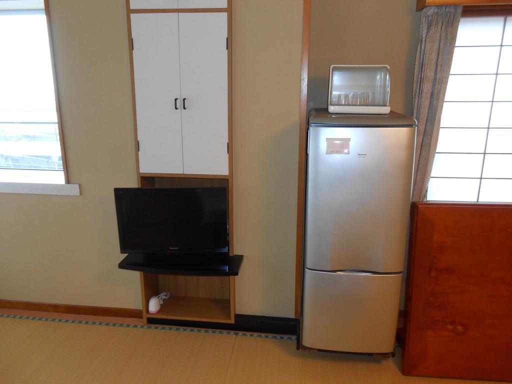 Minshuku Shigemura Atami (Shizuoka) Exterior foto